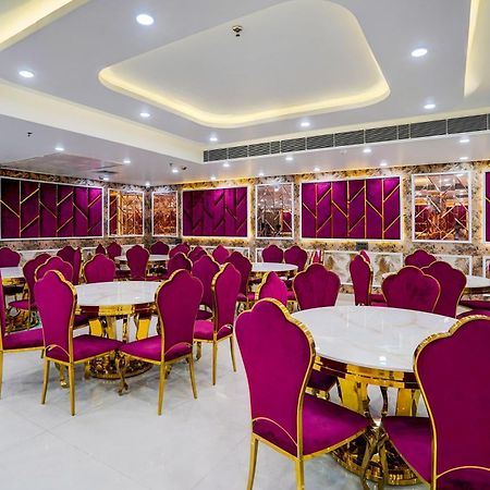 Townhouse Grand Address Hotel And Banquet Ghaziabad Exterior photo